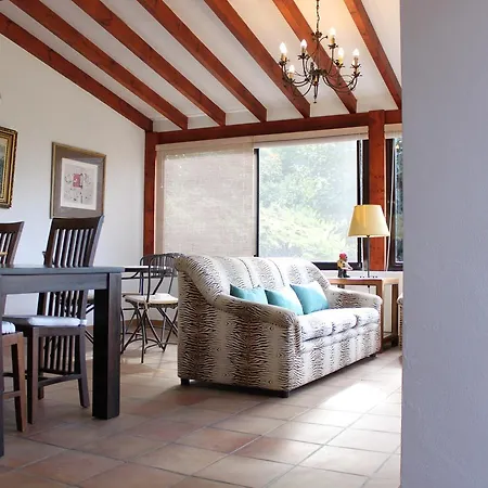 컨트리하우스 Prime Homes Ladera View 라오로타바